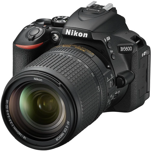 Nikon D5600 DSLR Camera with 18-140mm VR Lens Kit Nikon D5600 DSLR Camera with 18-140mm VR Lens Kit